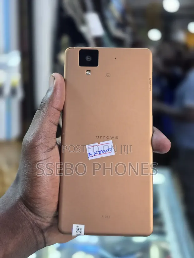 arrows NX F-01J Gold 32 GB docomo FUJITSU F-01J ARROWS NX SOLID SHIELD STEEL IRIS ANDROID PHONE