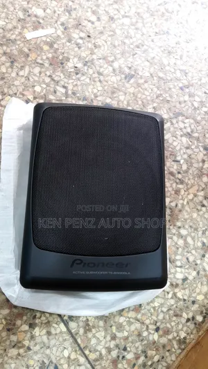 Amplified Subwoofer for All Cars ( Pioneer)