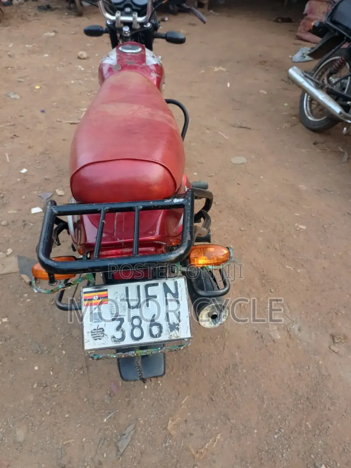 Bajaj Boxer 125 2023 Red