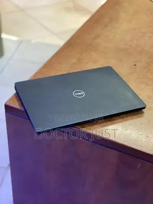 Laptop Dell Latitude 7300 8GB Intel Core I7 SSD 256GB
