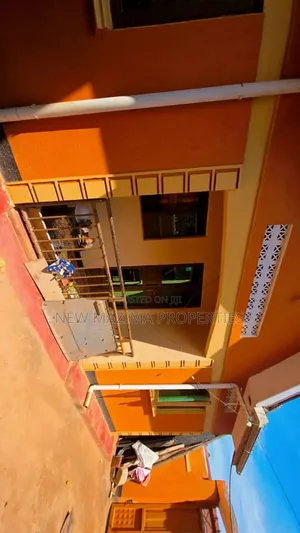 3bdrm House in Kyengera Nsangi, Central Division for sale