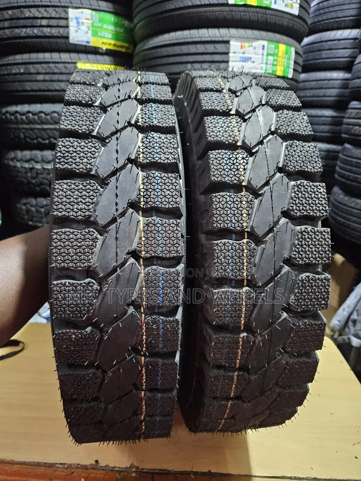 5.00r12 Nylon Tires Only 2 Pieces Left Cam Take Them.