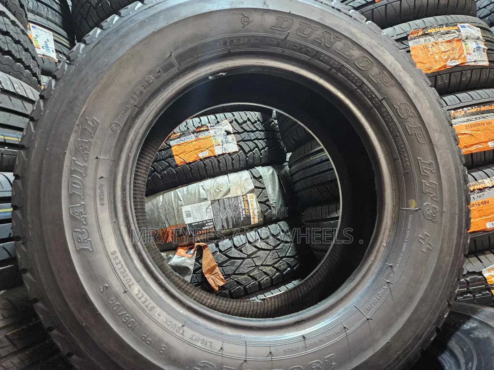 195r14c Dunlop Tires WTH Out Strok a Stronger Than WTH Strok