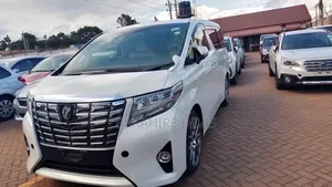 Photo - Toyota Alphard 2020 White
