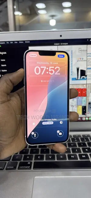 Apple iPhone 13 128 GB Pink