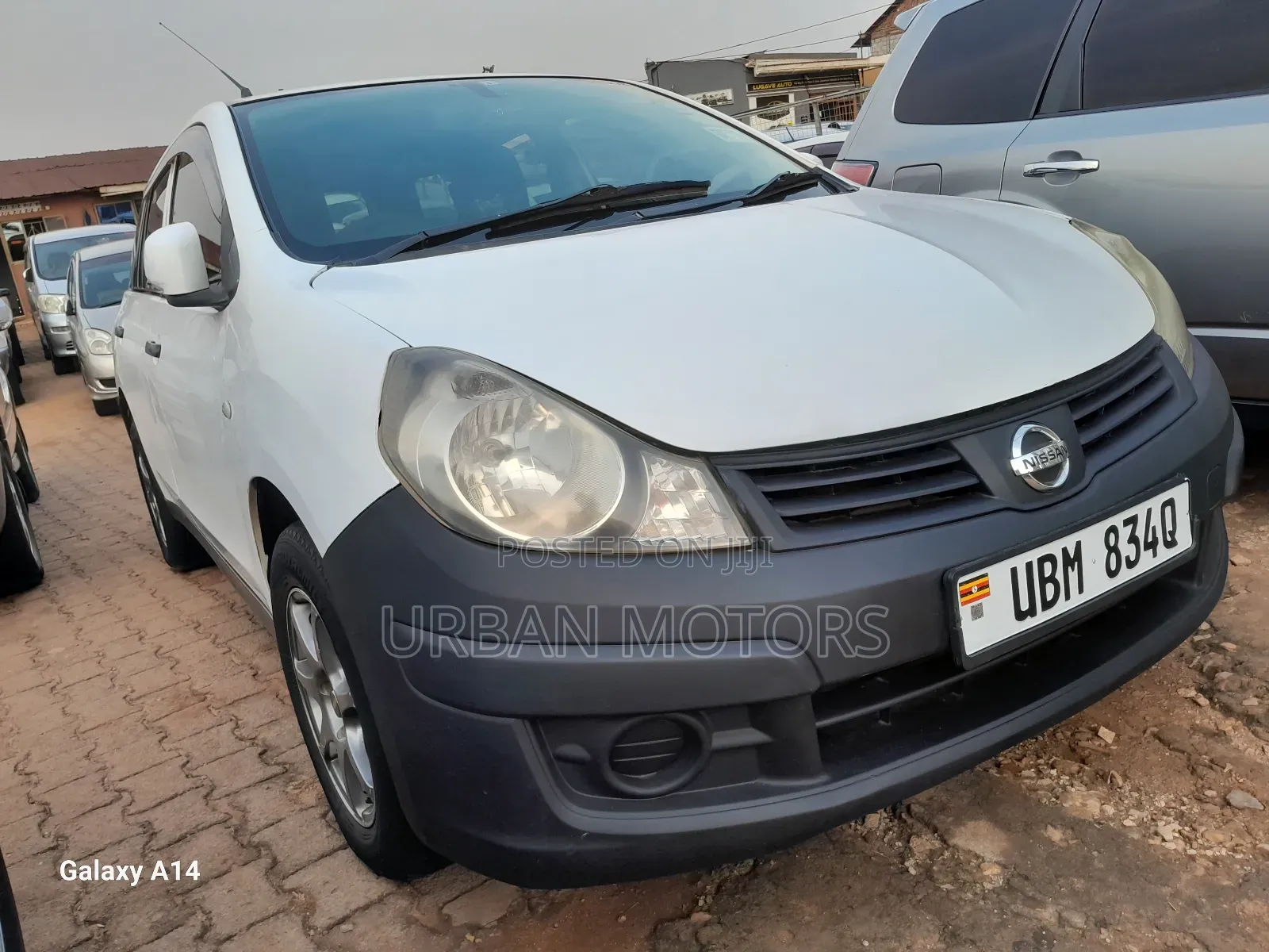Nissan Advan 2015 White