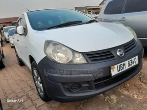 Nissan Advan 2015 White