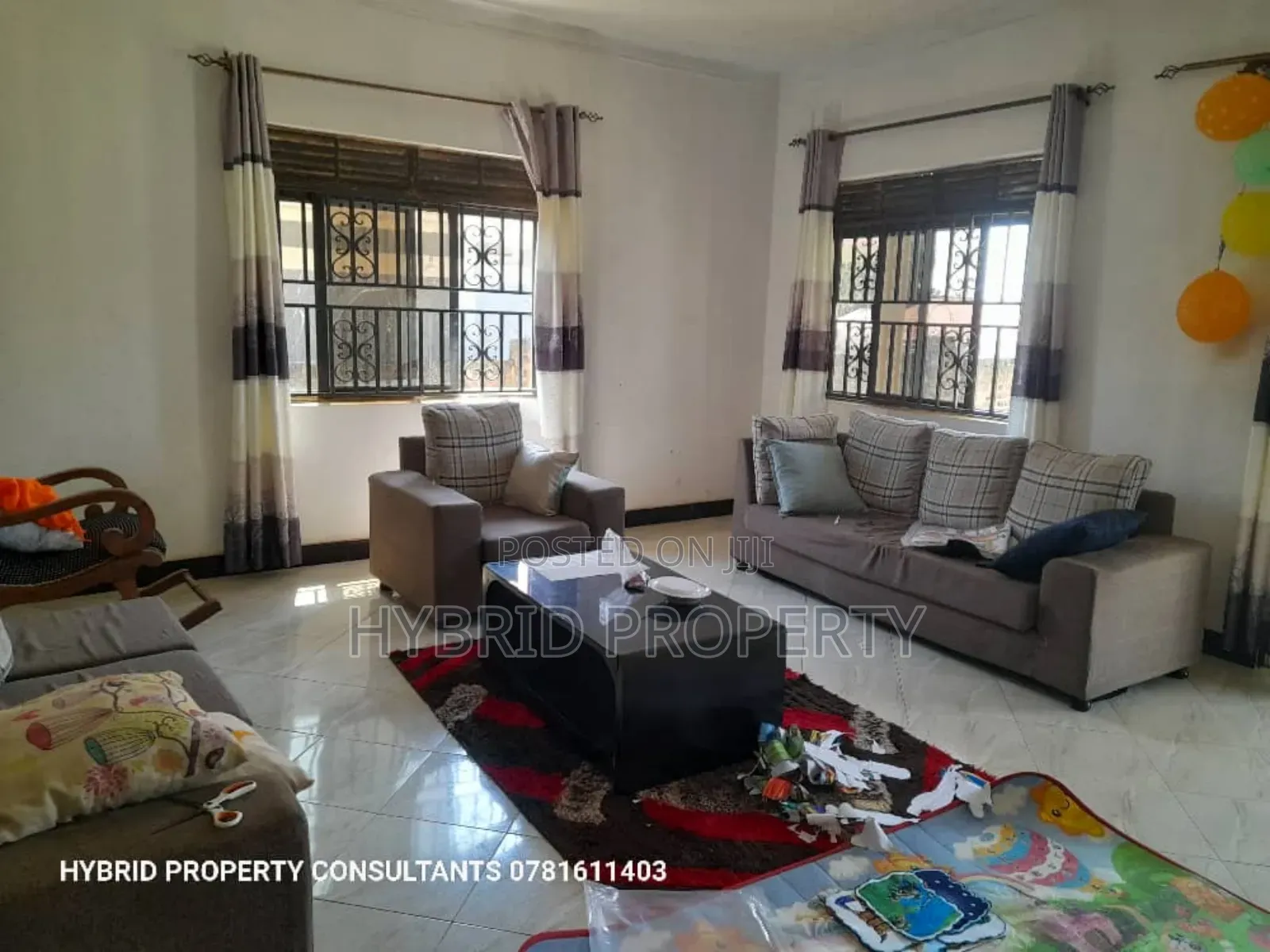 4bdrm House in Wakiso~Namusera Town for sale