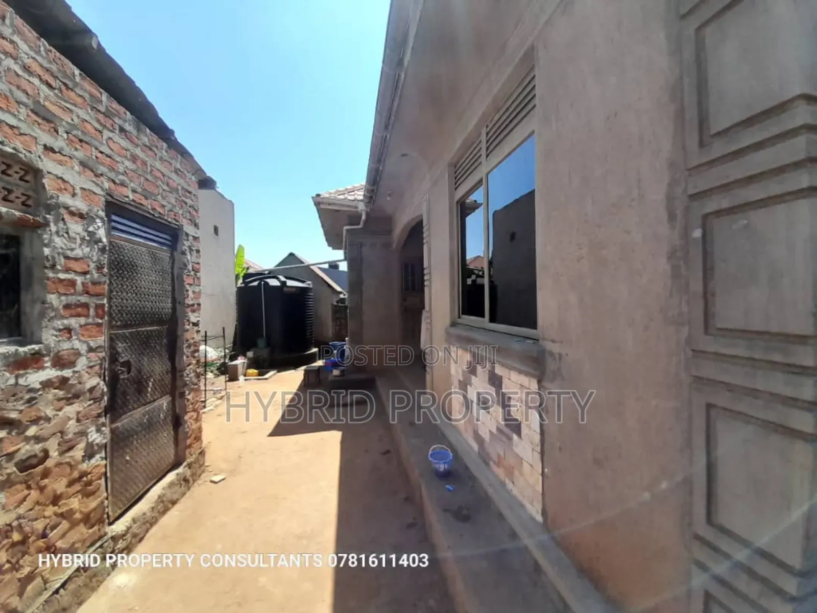 4bdrm House in Wakiso~Namusera Town for sale