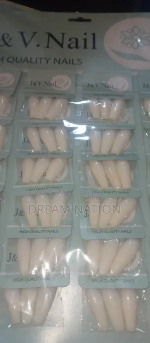 Photo - Nail Technician Job