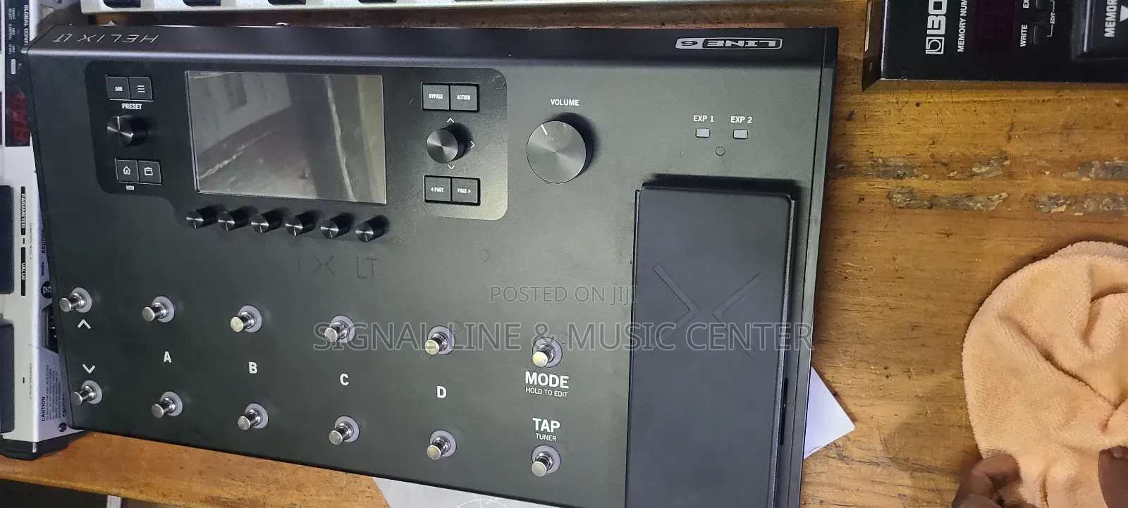 Line 6 Helix Lt Guitar Effects Pedal