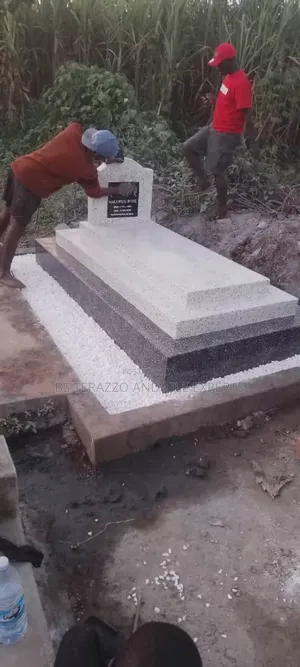 Terrazo Grave Finishing