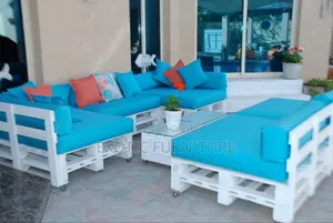 Photo - Pallet Sofa of 6seater Call