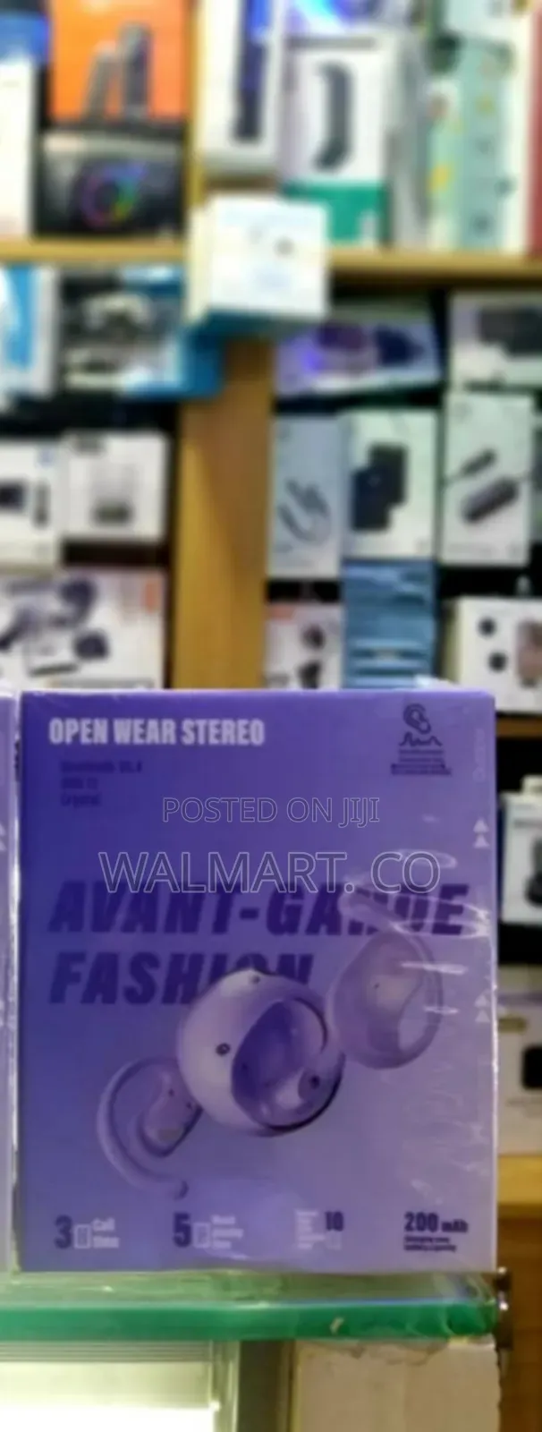Open Wear Stereo Avant Garde Fashion