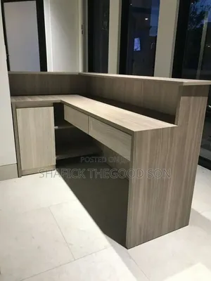 Reception Table, Desk