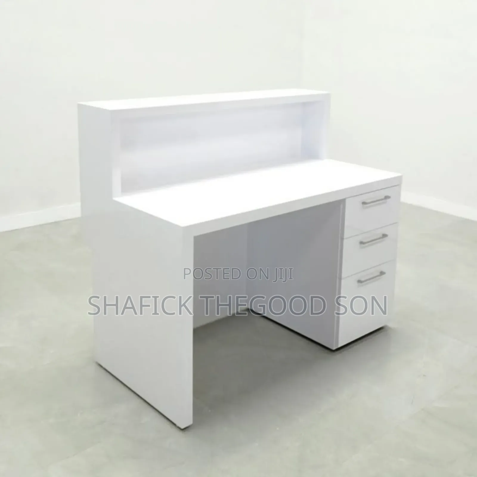 Reception Table, Desk