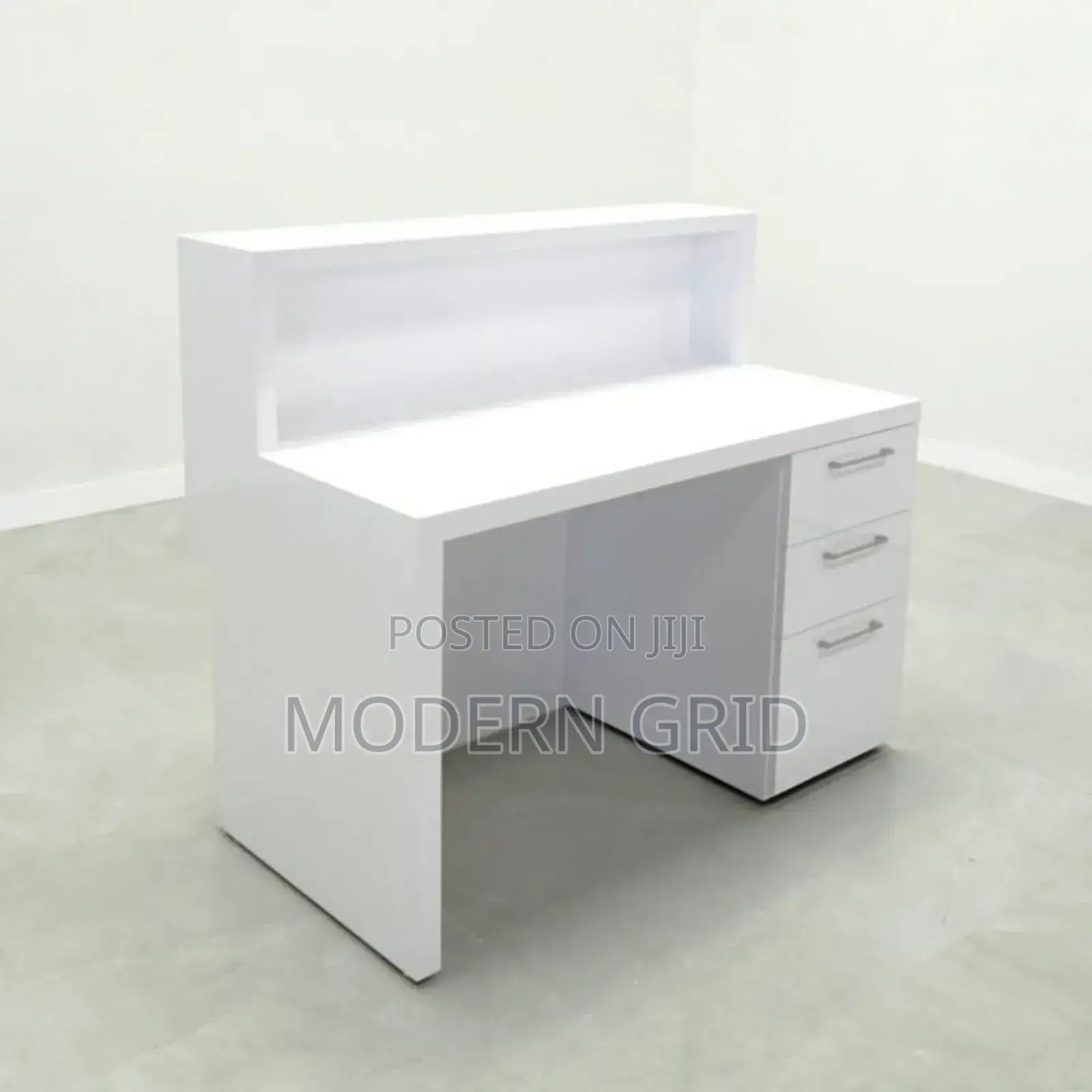 Reception Table, Desk