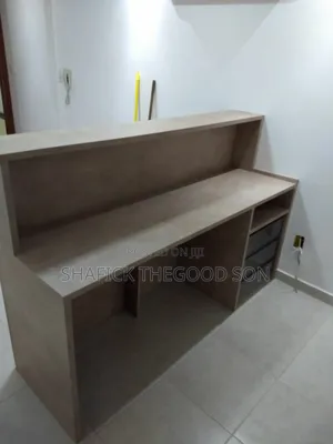 Reception Table, Desk