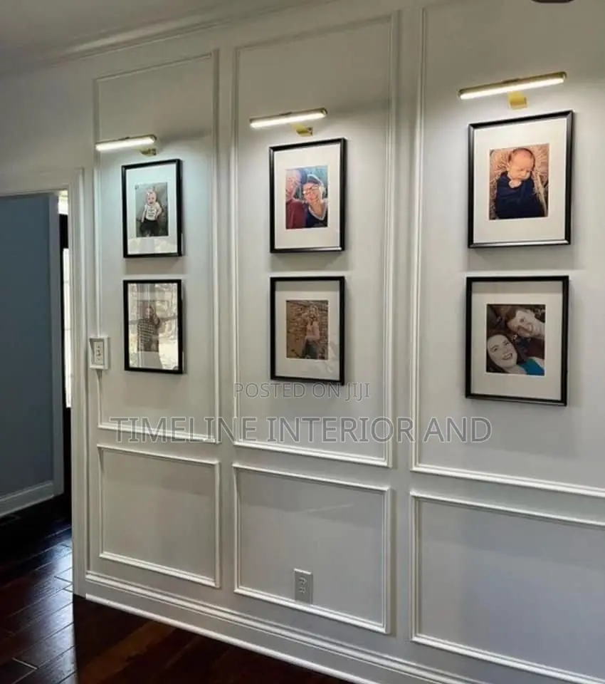 Wall Molding for Photo Gallery Display