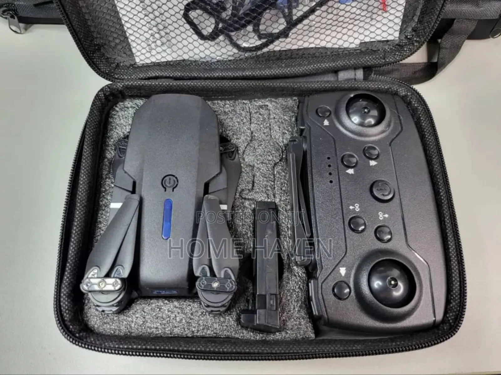  Hd E88 Pro Foldable Drone Camera