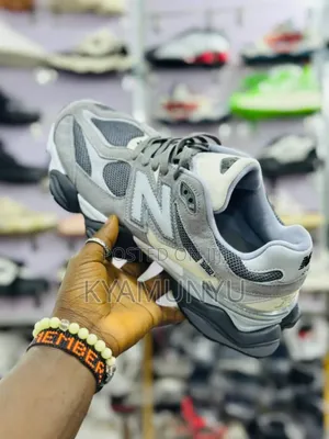 New Balance 9060 Sneakers