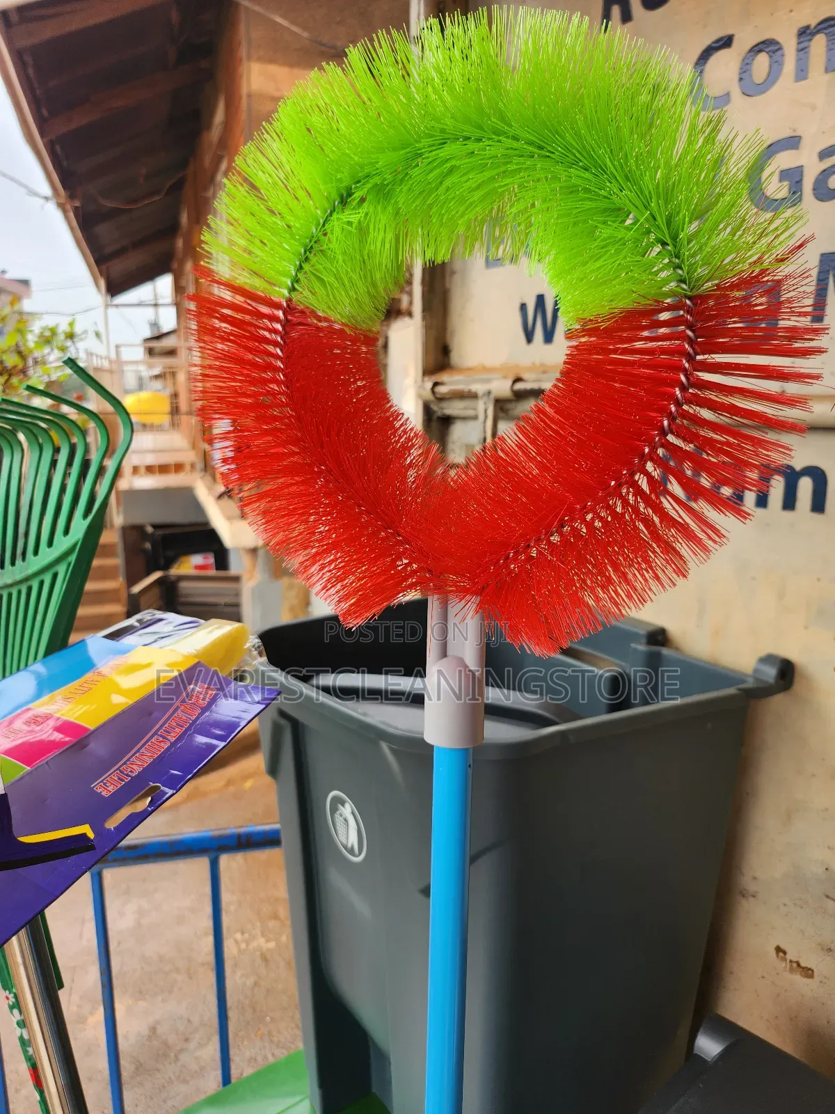 Adjustable Large Cob Web Broom