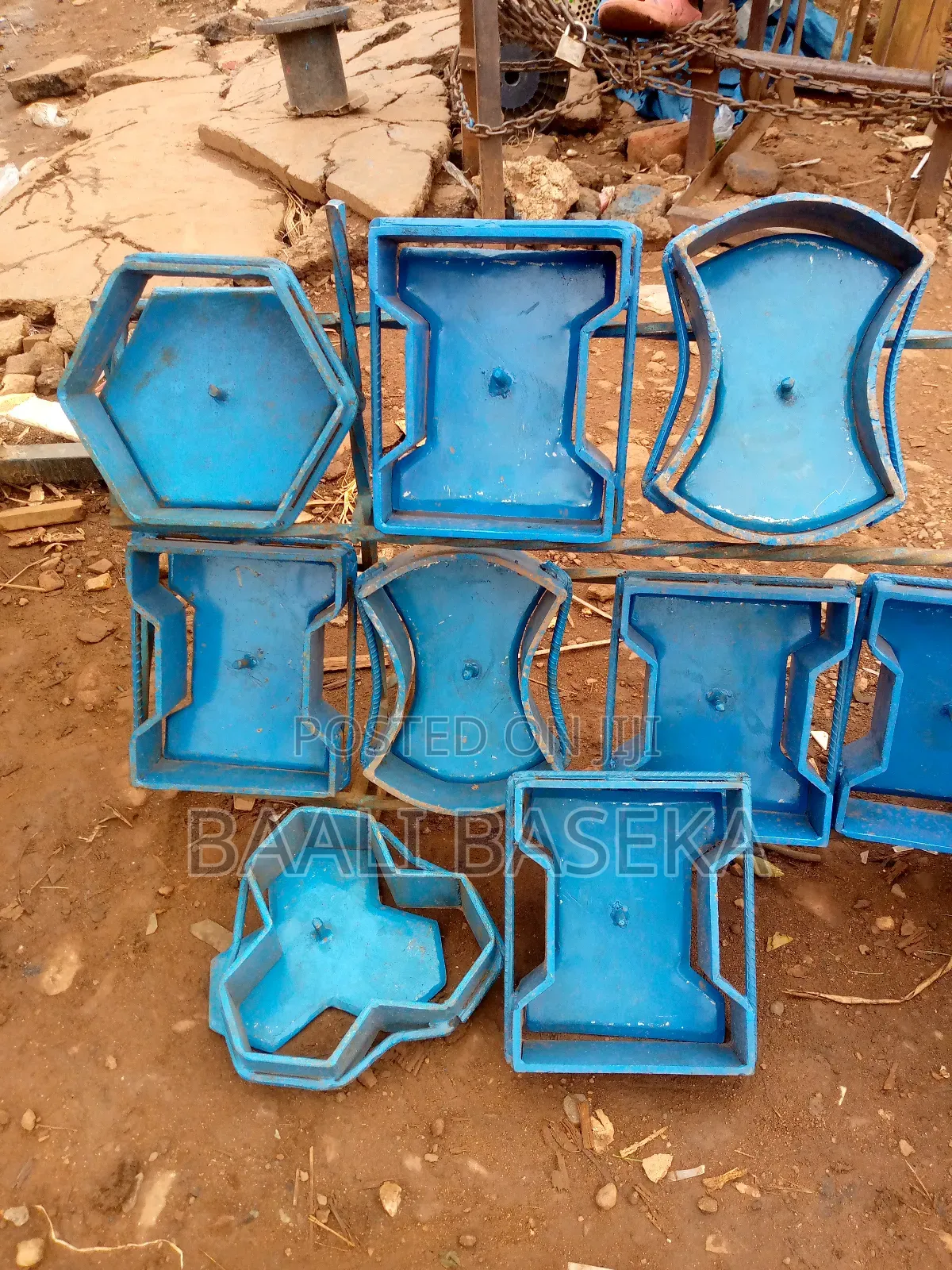 Top Notch Paver Shaping Moulds