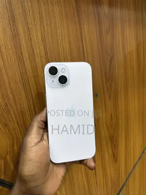 Photo - Apple iPhone 15 128 GB Green