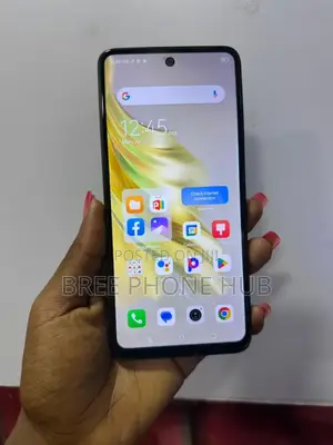 Tecno Spark 20 128 GB Black