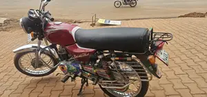 Bajaj Boxer 2023 Red