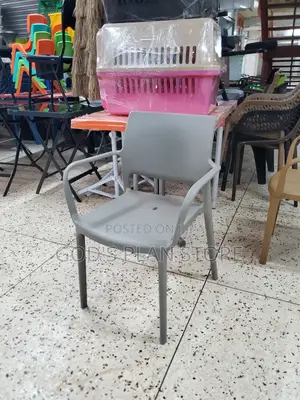 Gray Plain Plastic Chairs