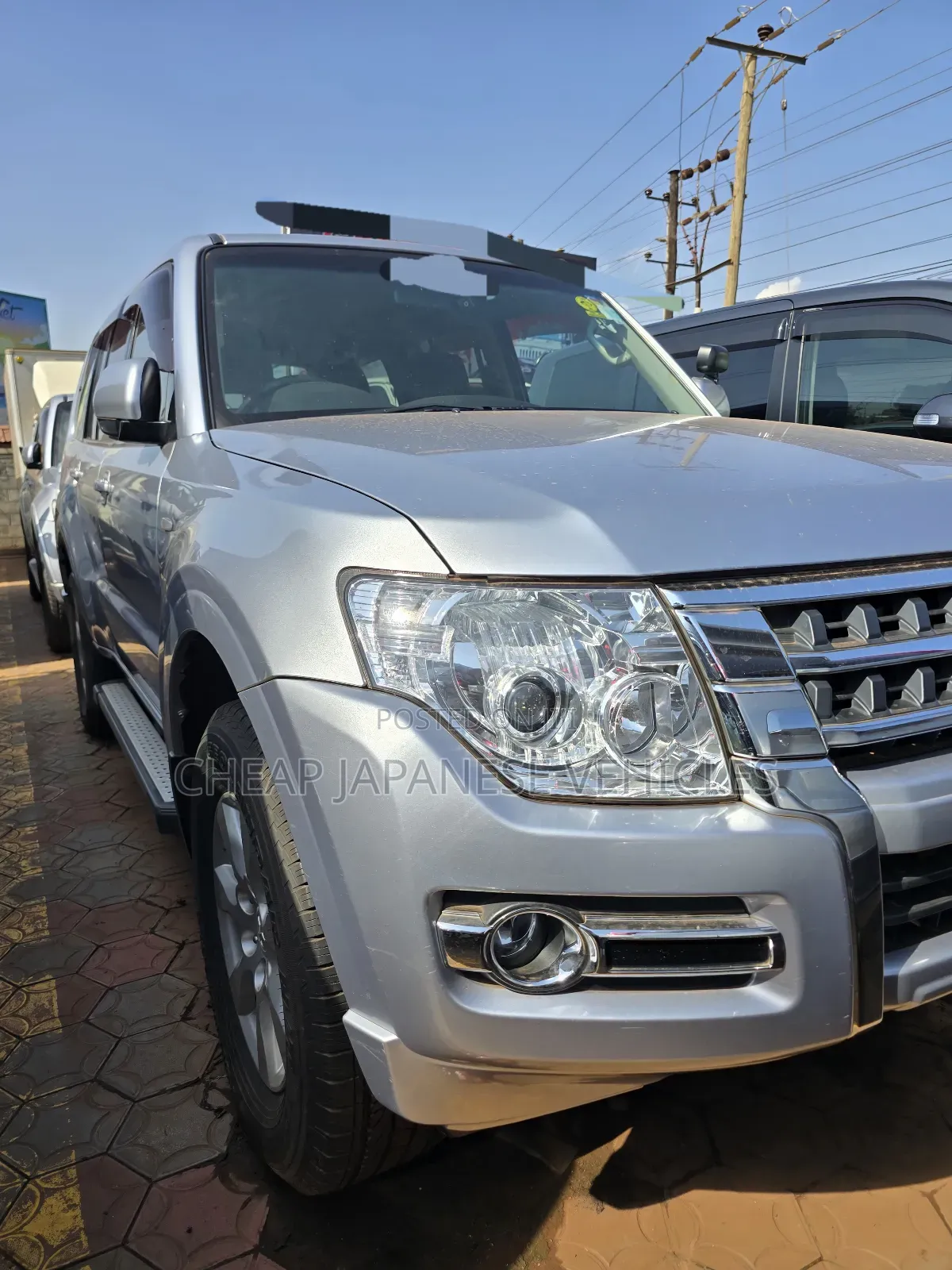 Mitsubishi Pajero V90 3.0 V6 GL 2015 Silver