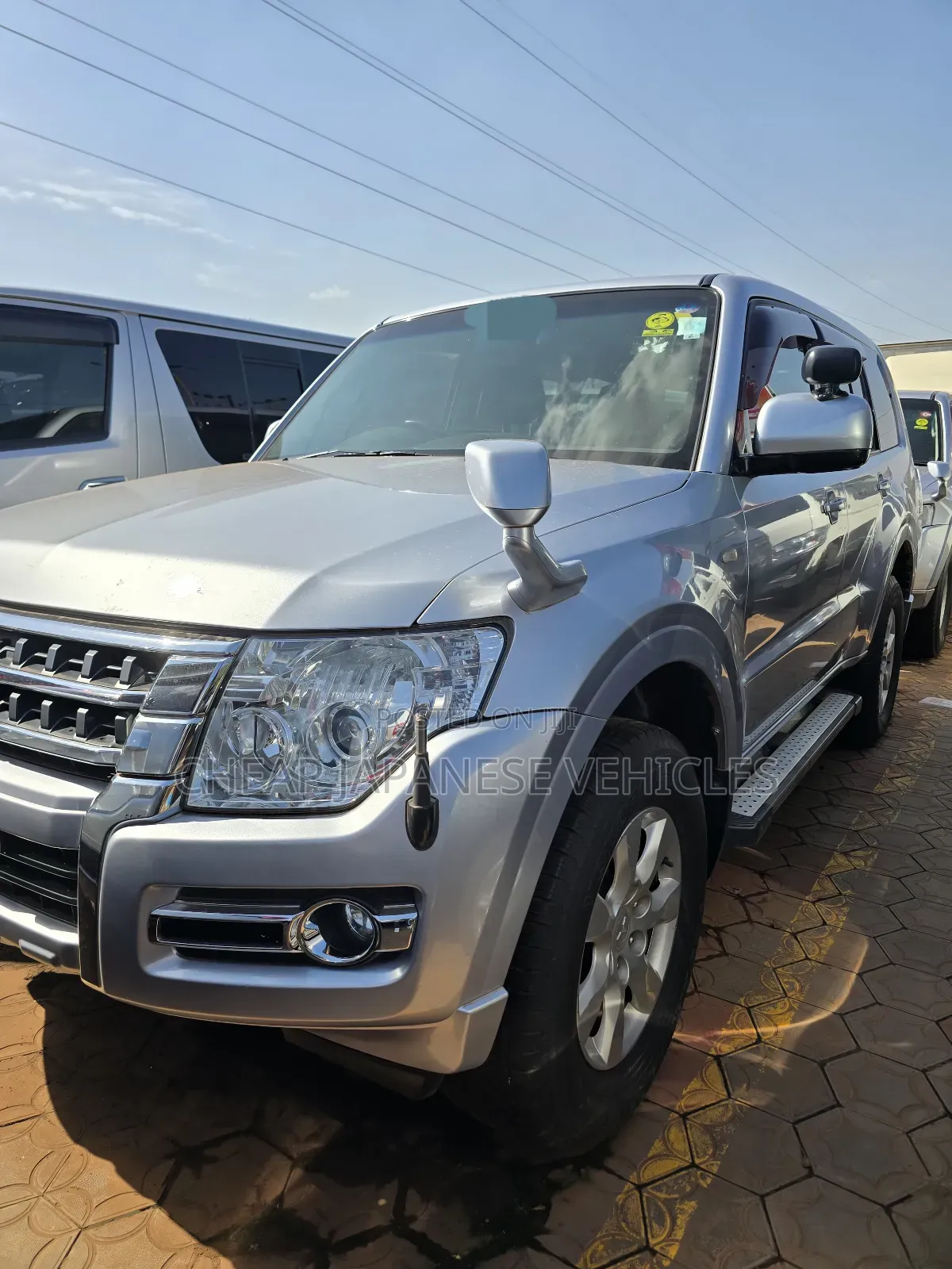 Mitsubishi Pajero V90 3.0 V6 GL 2015 Silver