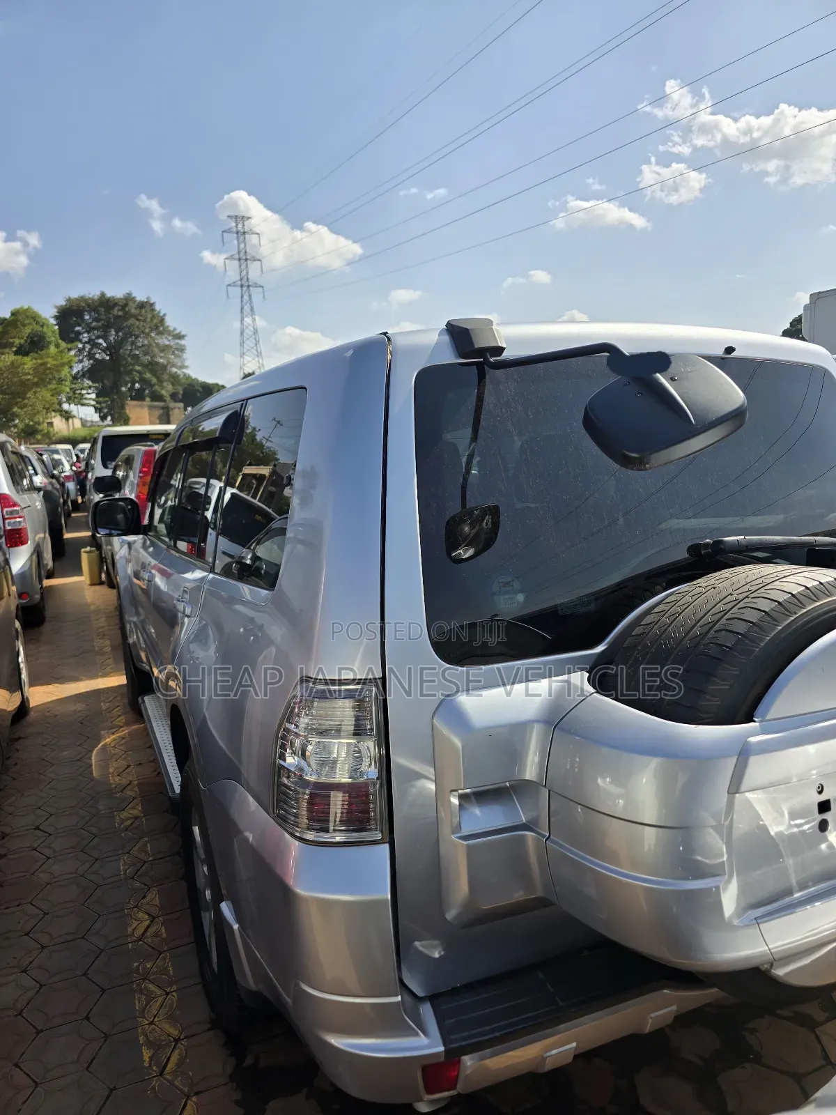 Mitsubishi Pajero V90 3.0 V6 GL 2015 Silver