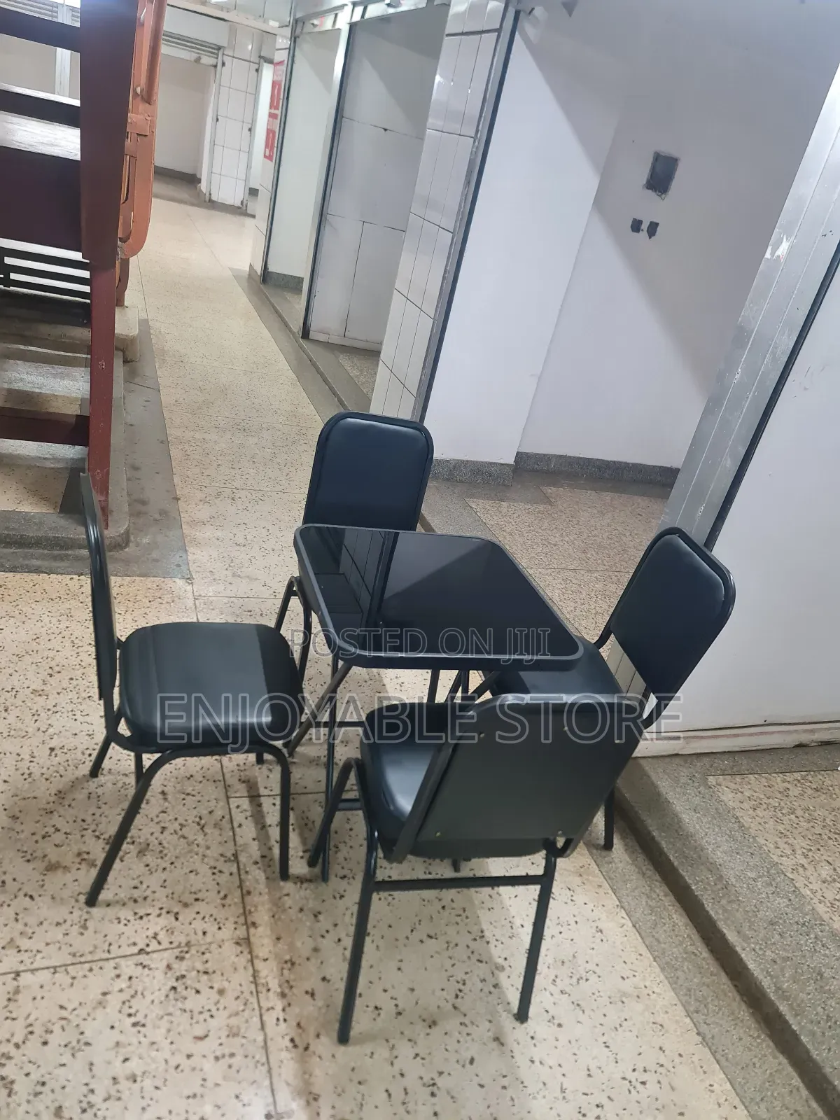 Classic Dining Leather Chair and Table for Beach/Hotel/Garde