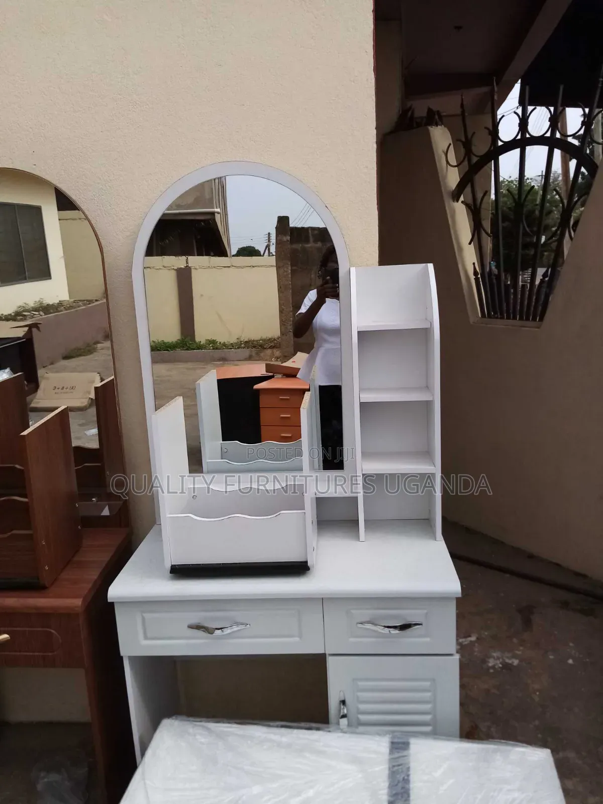 Luxurious Dressing Mirror