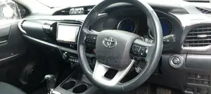 Toyota Hilux Revo Double Cab Deisel 2.8 RWD 2019 White