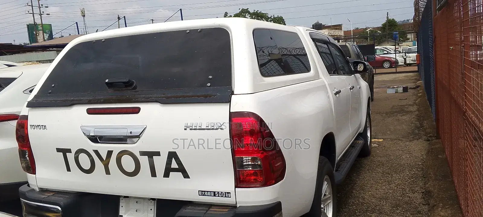 Toyota Hilux Revo Double Cab Deisel 2.8 RWD 2019 White