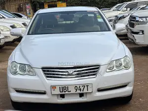 Photo - Toyota Mark X 2.5 AWD 2008 White