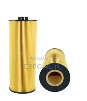 Photo - New Oil Filter for Benz Actros