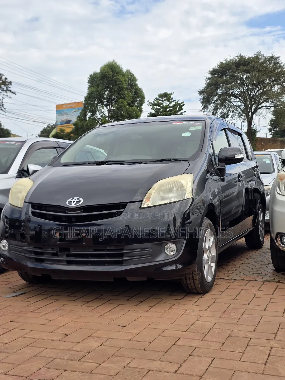 Toyota Passo Sette 2012 Black