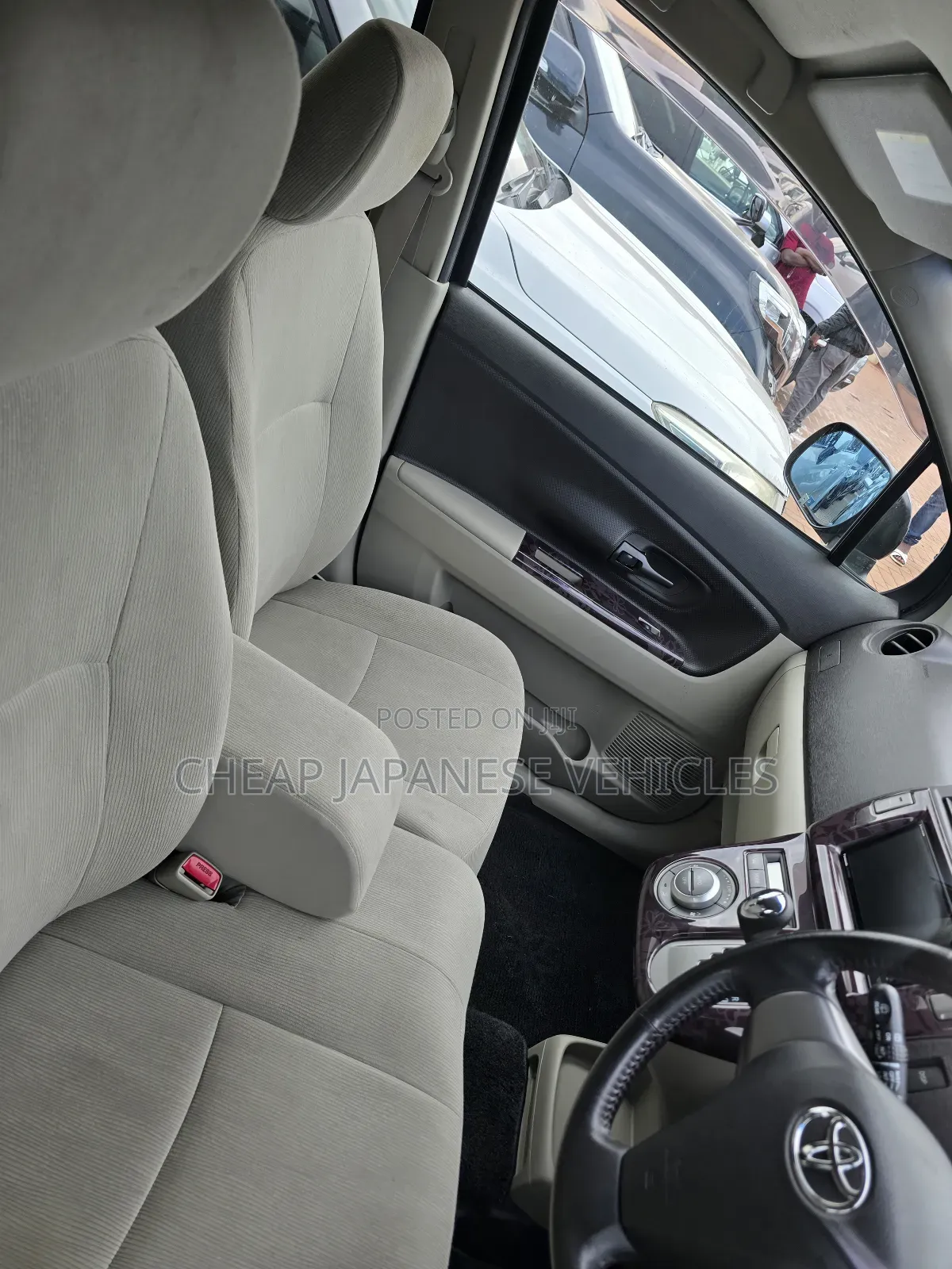 Toyota Passo Sette 2012 Black