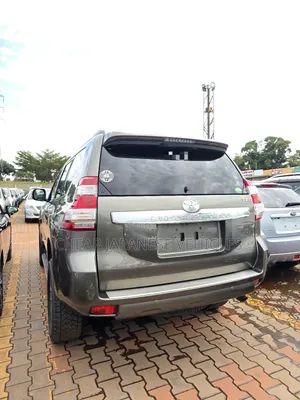 Toyota Land Cruiser Prado 2016 Beige
