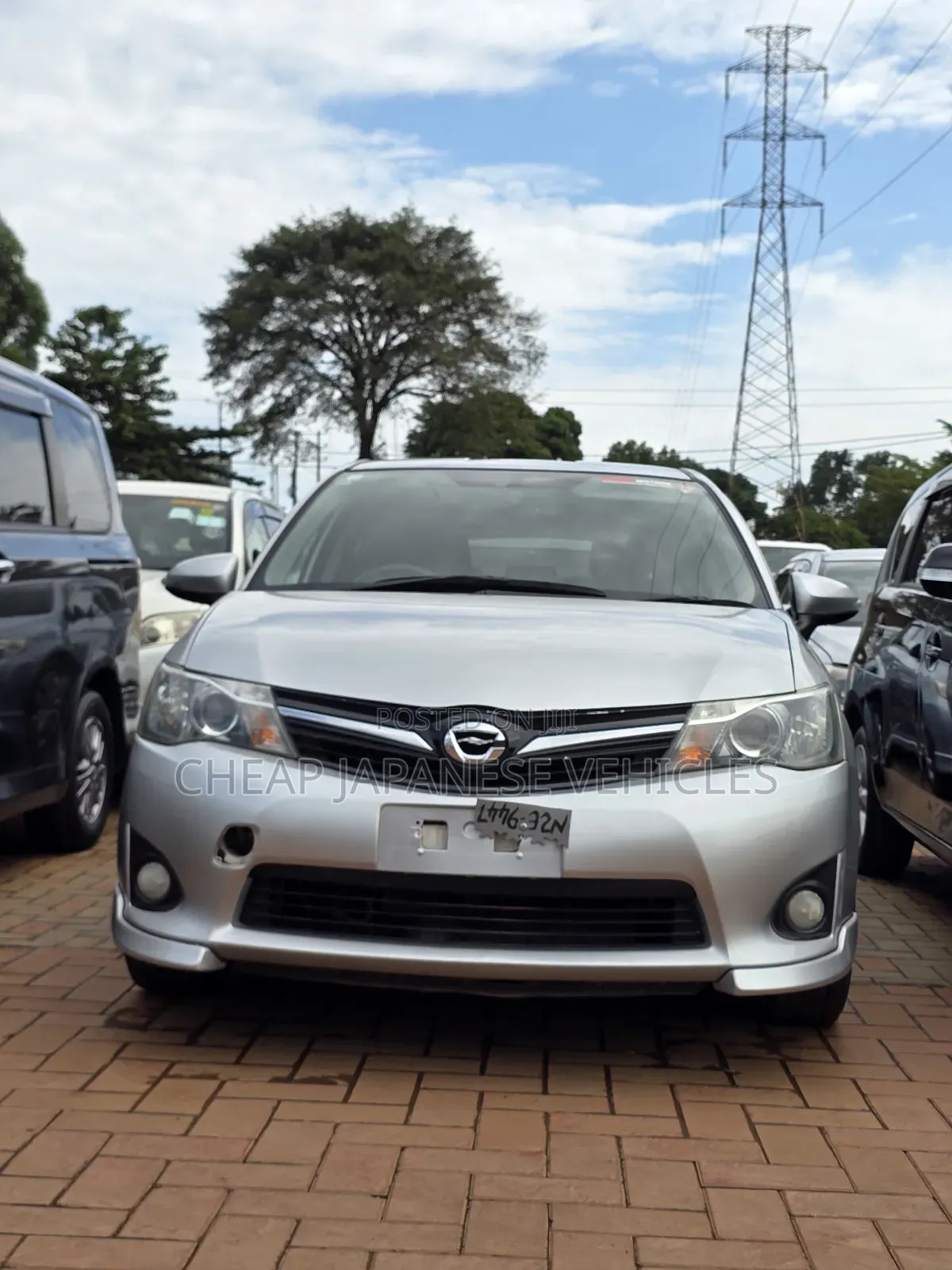 Toyota Corolla Fielder 2013 Silver