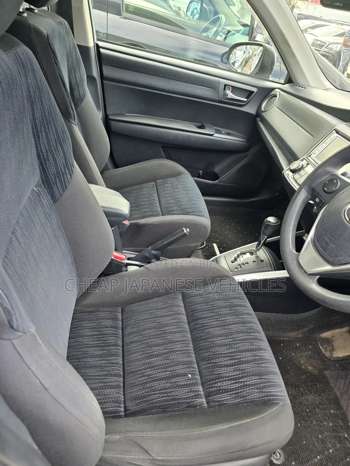 Toyota Corolla Fielder 2013 Silver