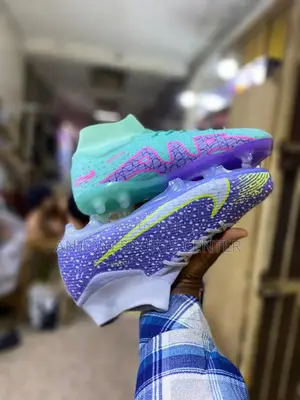 Nike Shoes for Praying Football