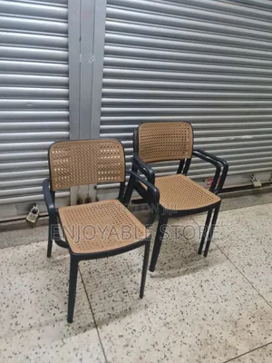 Ergonomic Plastic Chairs Plastic Chairs
