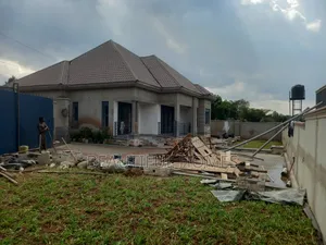 Furnished 4bdrm House in Kira for sale