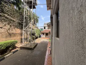 5bdrm House in Naguru, Central Division for rent