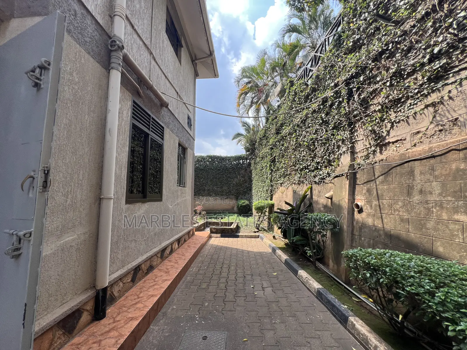 5bdrm House in Naguru, Central Division for rent